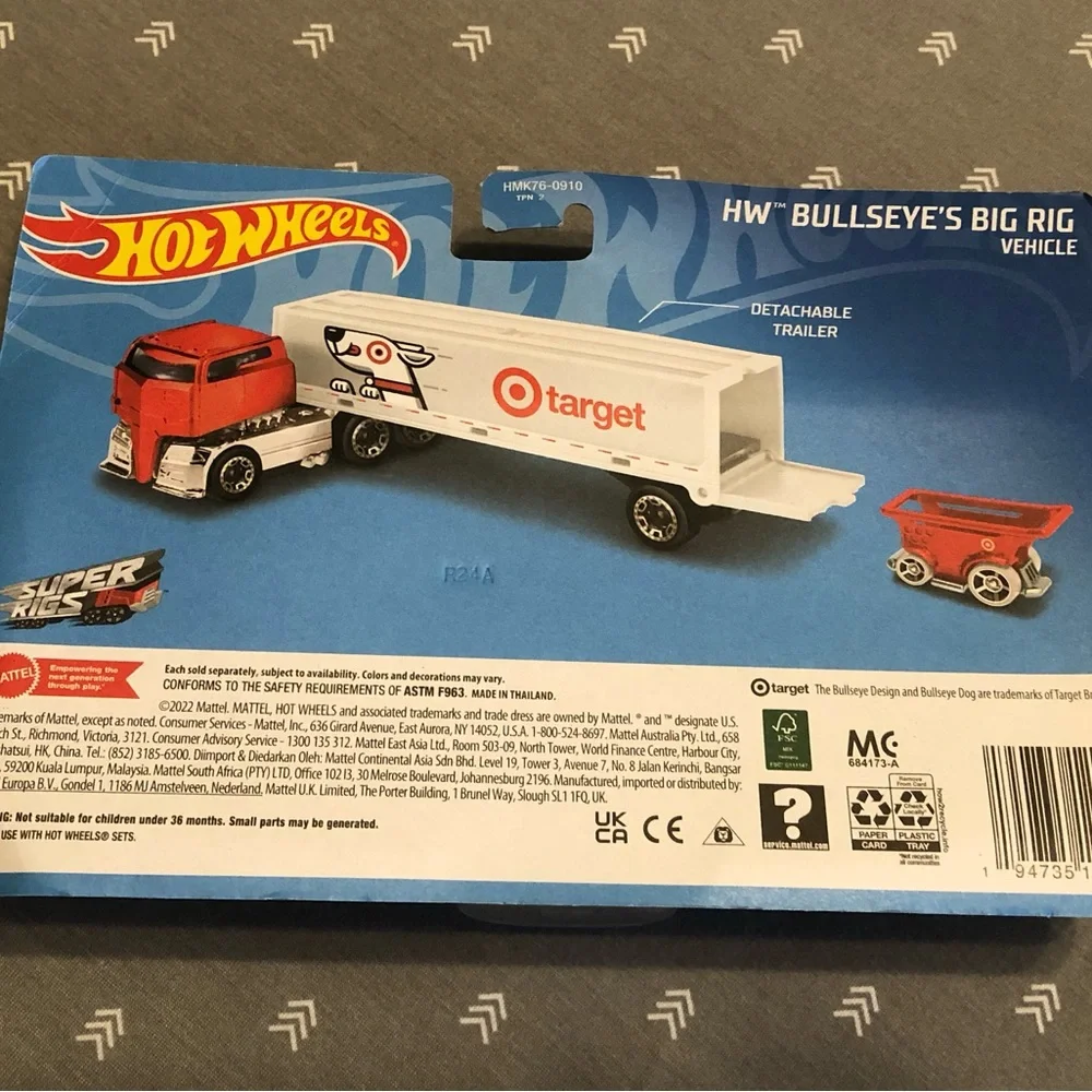 Hot Wheels Target Bullseye's Big Super Rig & Cart NEW Truck Toy - Picture 2 of 2